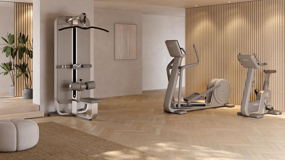 Беговая дорожка TechnoGym Artis Luxury Run